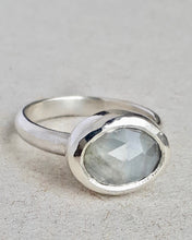 Load image into Gallery viewer, sapphire ring - size 7
