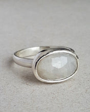 Load image into Gallery viewer, sapphire ring - size 9
